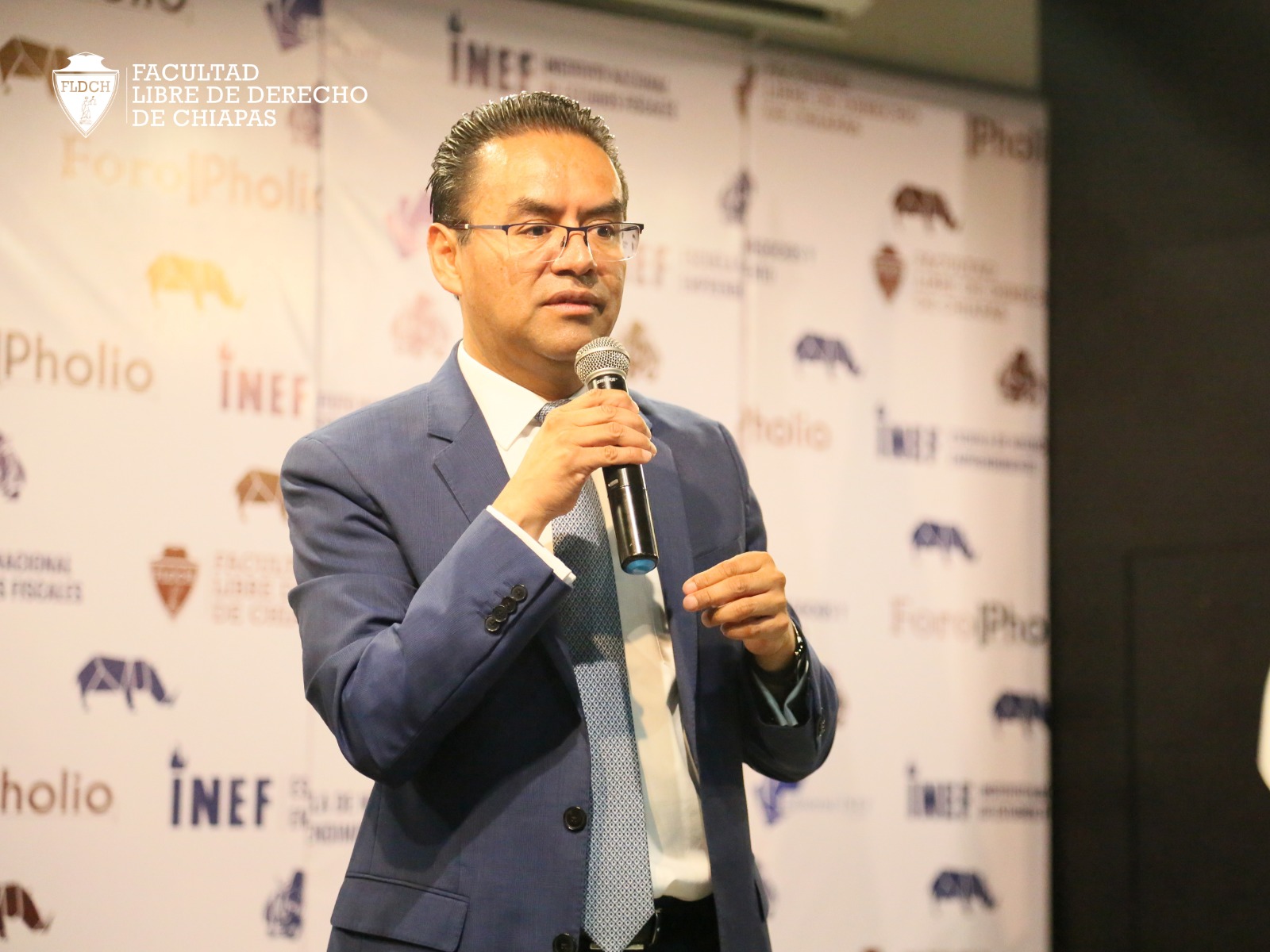  𝐂𝐨𝐧𝐟𝐞𝐫𝐞𝐧𝐜𝐢𝐚 𝐌𝐚𝐠𝐢𝐬𝐭𝐫𝐚𝐥: ¡𝐋𝐚 𝐕𝐢𝐠𝐞𝐧𝐜𝐢𝐚 𝐝𝐞 𝐥𝐨𝐬 𝐃𝐞𝐫𝐞𝐜𝐡𝐨𝐬 𝐅𝐮𝐧𝐝𝐚𝐦𝐞𝐧𝐭𝐚𝐥𝐞𝐬 𝐞𝐧 𝐌é𝐱𝐢𝐜𝐨!