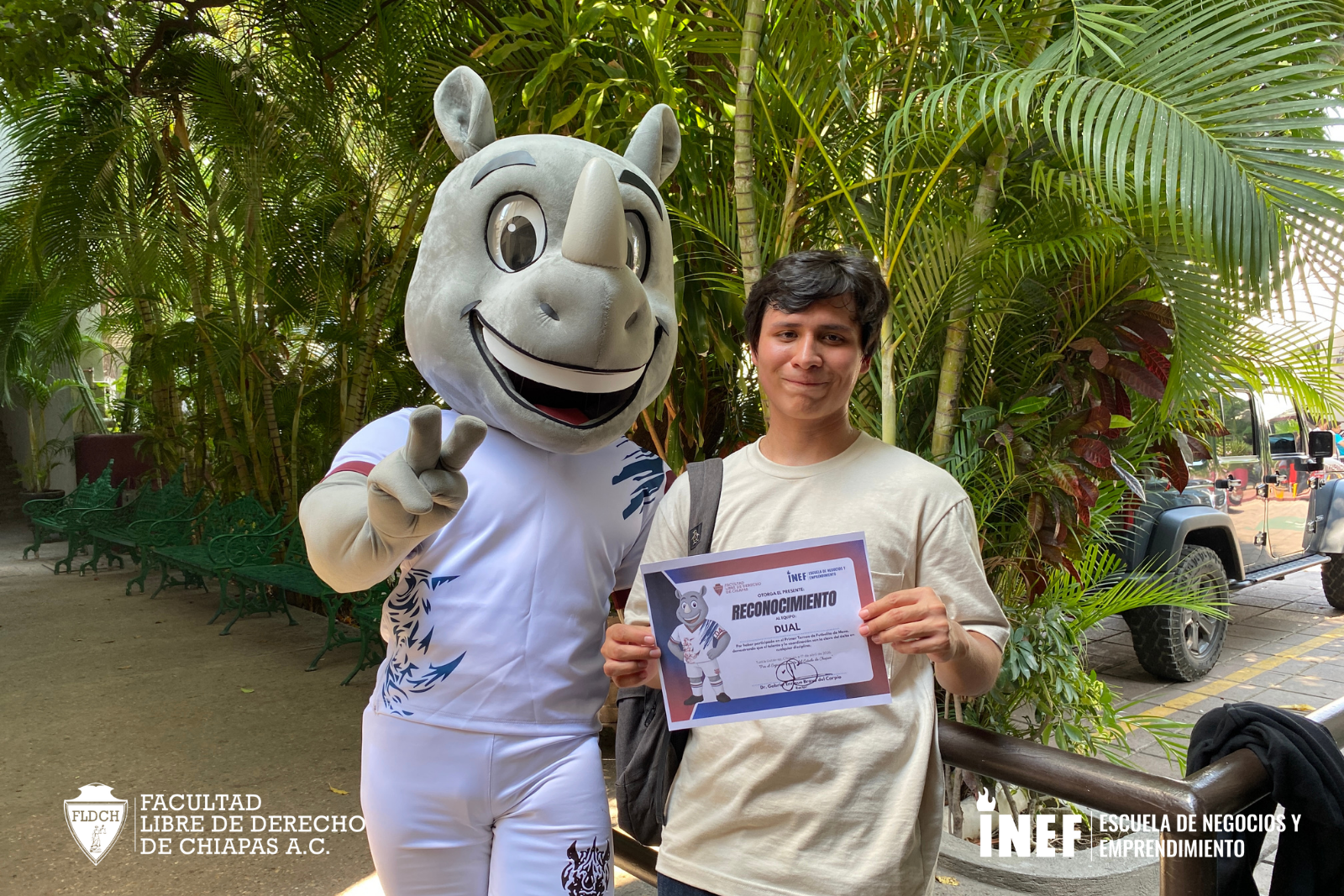 ¿Quién dijo que el fútbol solo se juega en la cancha? 