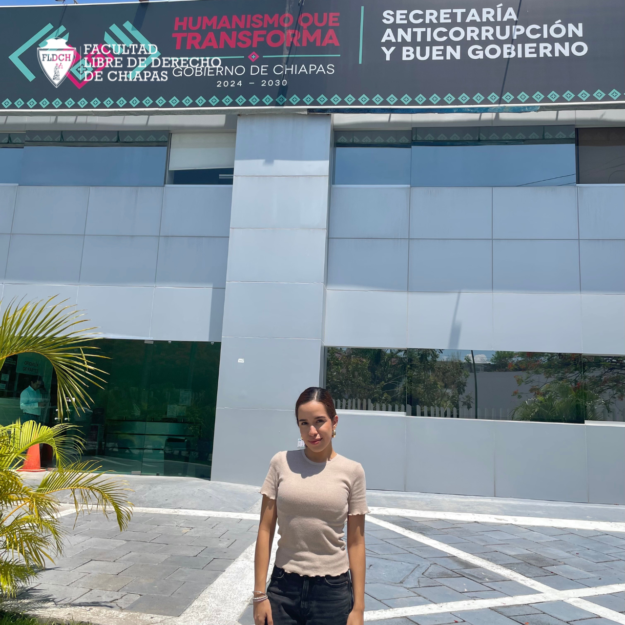 𝐅𝐨𝐫𝐦𝐚𝐧𝐝𝐨 𝐚 𝐥𝐨𝐬 𝐟𝐮𝐭𝐮𝐫𝐨𝐬 𝐥í𝐝𝐞𝐫𝐞𝐬 𝐝𝐞𝐥 𝐃𝐞𝐫𝐞𝐜𝐡𝐨 📚✨