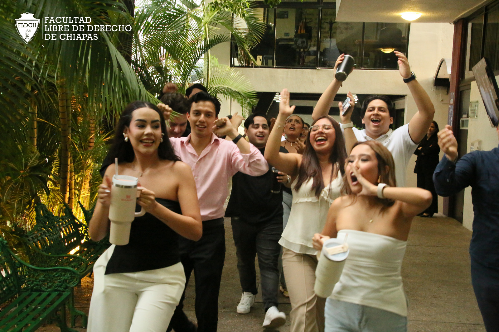 📘🔥 𝐐𝐮𝐞𝐦𝐚 𝐝𝐞 𝐋𝐢𝐛𝐫𝐨 | 𝐆𝐞𝐧𝐞𝐫𝐚𝐜𝐢ó𝐧 𝟐𝟎𝟐𝟏-𝟐𝟎𝟐𝟓